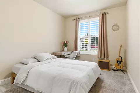 Bedroom - 3636 E Meadow Ct, Visalia, CA 93292 photo 1 of 6