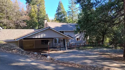 594 Loop Dr, Springville, CA 93265
