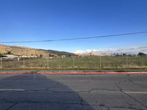 N Conner Street, Porterville, CA 93257