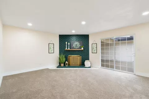 237 W Glendale Ave, Lemoore, CA 93245 photo 7