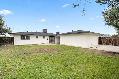 237 W Glendale Ave, Lemoore, CA 93245 photo 30