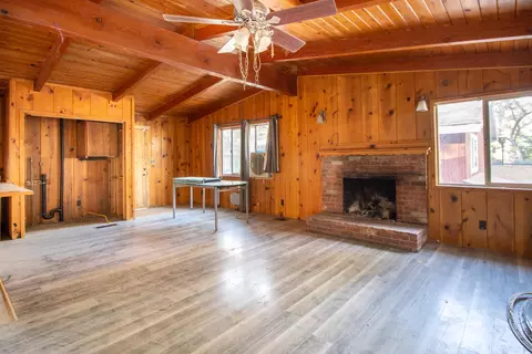 Living - 5608 Sheepcreek Dr, Wrightwood, CA 92397 photo 1 of 3