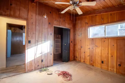 Bedroom - 5608 Sheepcreek Dr, Wrightwood, CA 92397 photo 2 of 7