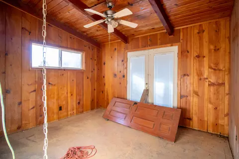 Bedroom - 5608 Sheepcreek Dr, Wrightwood, CA 92397 photo 1 of 7