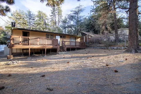 Exterior - 5608 Sheepcreek Dr, Wrightwood, CA 92397 photo 5 of 5