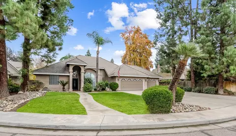 1134 N Rova Ct, Visalia, CA 93291