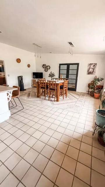 Dining - 31338 Dahlem Dr, Exeter, CA 93221 photo 1 of 2