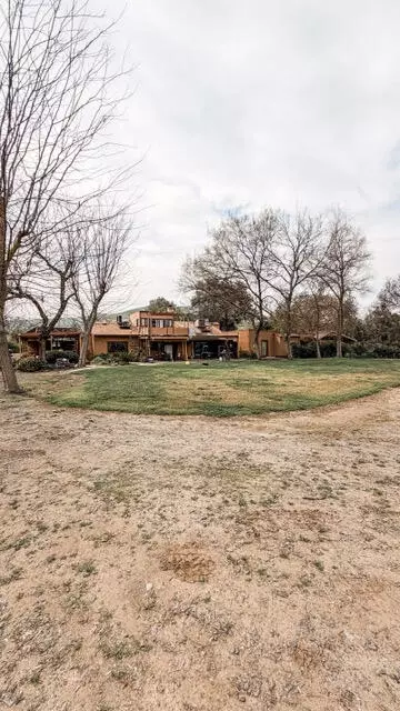 Exterior - 31338 Dahlem Dr, Exeter, CA 93221 photo 9 of 19
