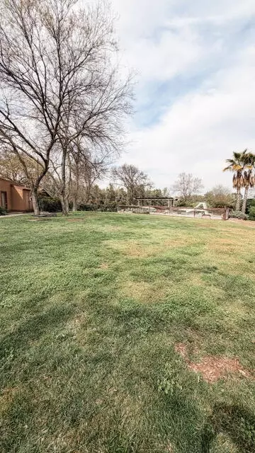 Exterior - 31338 Dahlem Dr, Exeter, CA 93221 photo 10 of 19