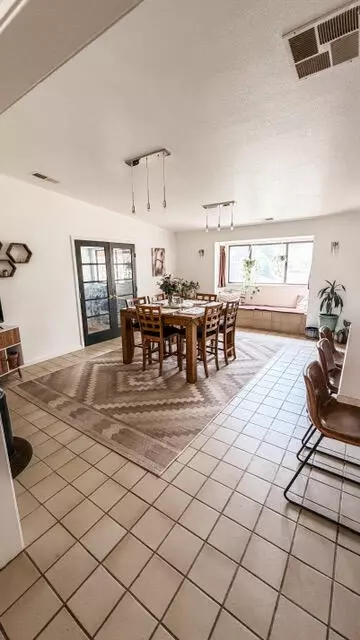Dining - 31338 Dahlem Dr, Exeter, CA 93221 photo 2 of 2