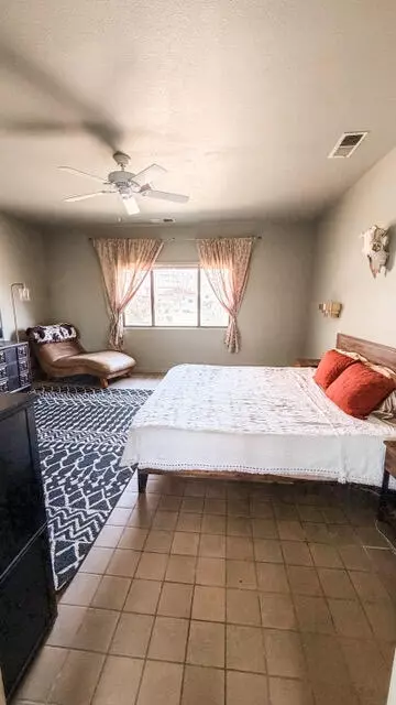 Bedroom - 31338 Dahlem Dr, Exeter, CA 93221 photo 1 of 9