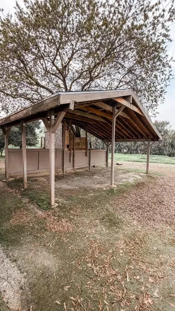Exterior - 31338 Dahlem Dr, Exeter, CA 93221 photo 11 of 19