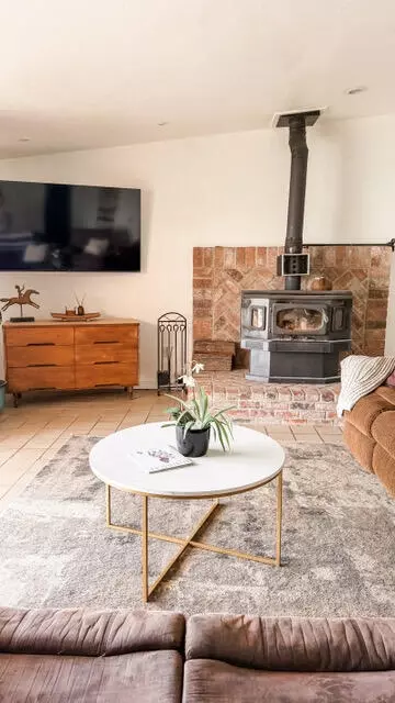 Living - 31338 Dahlem Dr, Exeter, CA 93221 photo 3 of 3