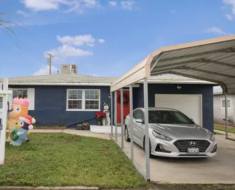 Exterior - 811 E Myrtle St, Hanford, CA 93230 photo 6 of 6