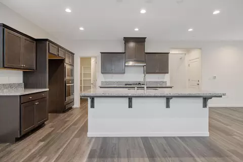 Kitchen - 4103 Hoblitt Ave, Clovis, CA 93619 photo 3 of 4