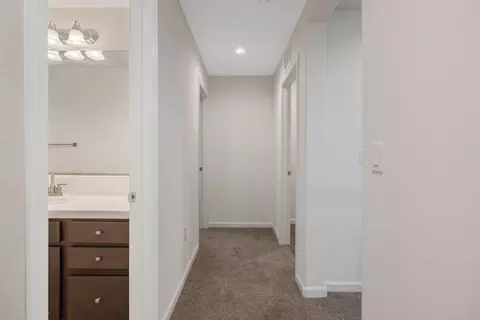 Entry Way - 4103 Hoblitt Ave, Clovis, CA 93619 photo 11 of 15