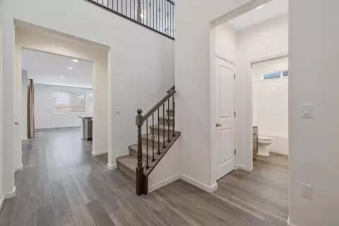 Entry Way - 4103 Hoblitt Ave, Clovis, CA 93619 photo 3 of 15