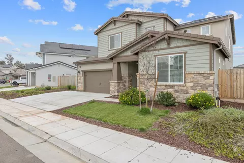 Exterior - 4103 Hoblitt Ave, Clovis, CA 93619 photo 2 of 10