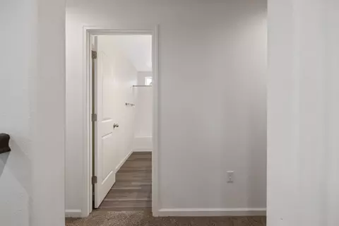 Entry Way - 4103 Hoblitt Ave, Clovis, CA 93619 photo 9 of 15