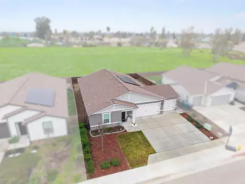 View/Area - 2367 Sawgrass Ave, Tulare, CA 93274 photo 1 of 2