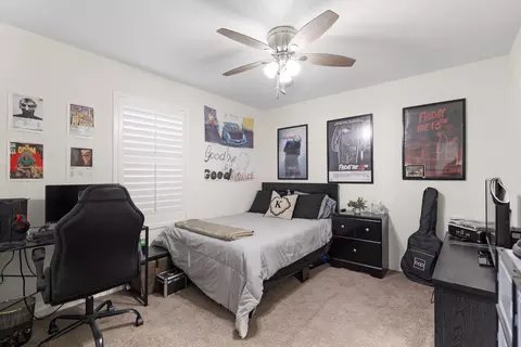 Bedroom - 2367 Sawgrass Ave, Tulare, CA 93274 photo 1 of 5