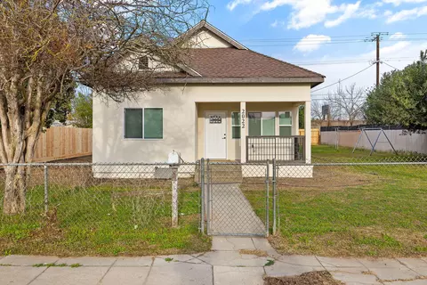 2022 Bauder St, Selma, CA 93662