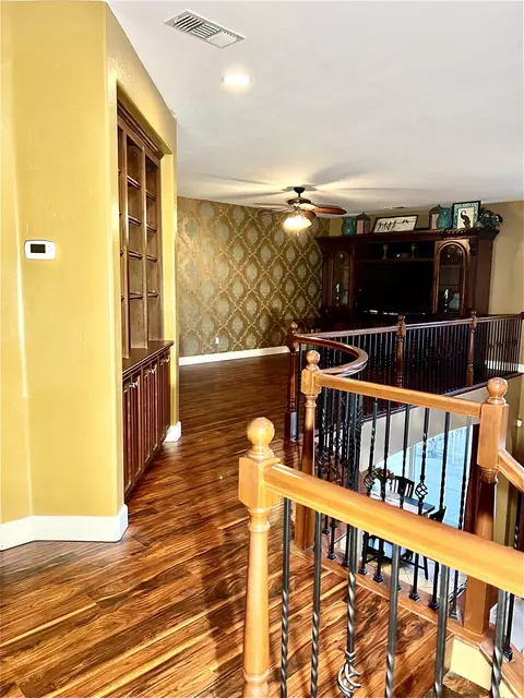 3010 W Ceres Ave, Visalia, CA 93291 photo 18