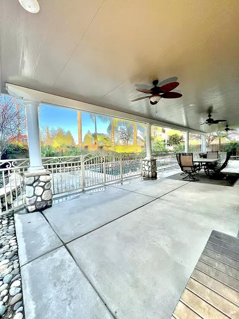 3010 W Ceres Ave, Visalia, CA 93291 photo 23