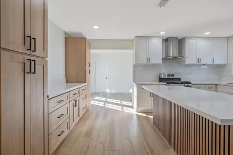 Kitchen - 1747 E Sonora Ave, Tulare, CA 93274 photo 6 of 6