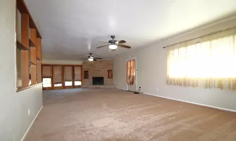 Living - 309 Sycamore Dr, Exeter, CA 93221 photo 1 of 7