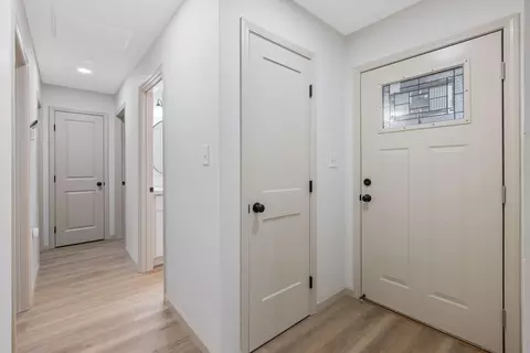 Entry Way - 255 Lombardy Ln, Lemoore, CA 93245 photo 2 of 3