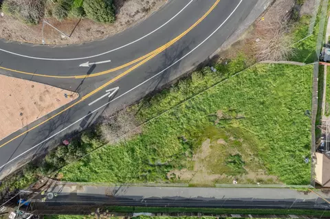 Spruce Street, Tulare, CA 93274