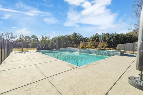 Exterior - 131 N Anderson Rd #B, Exeter, CA 93221 photo 17 of 23