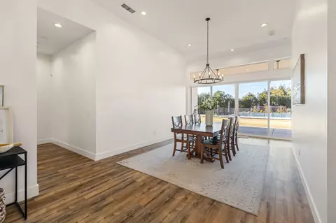 Dining - 131 N Anderson Rd #B, Exeter, CA 93221 photo 1 of 3