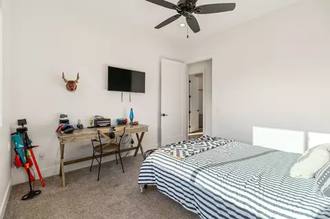 Bedroom - 131 N Anderson Rd #B, Exeter, CA 93221 photo 8 of 10