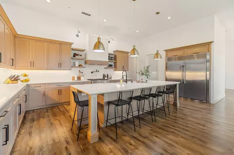 Kitchen - 131 N Anderson Rd #B, Exeter, CA 93221 photo 1 of 11