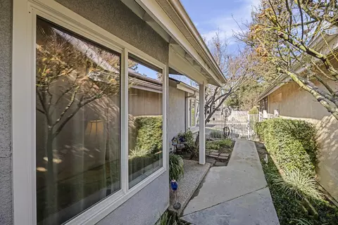 Exterior - 1515 E Castlecrest Ave, Visalia, CA 93292 photo 13 of 13