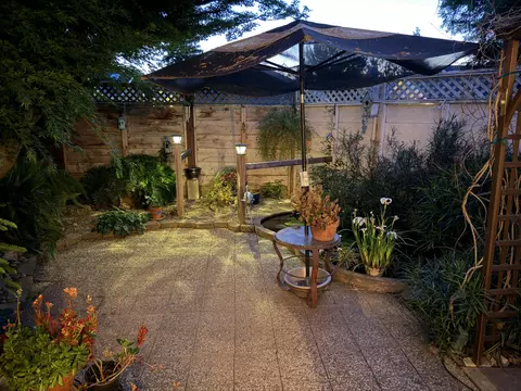 Exterior - 1515 E Castlecrest Ave, Visalia, CA 93292 photo 5 of 13