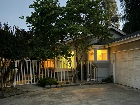 Exterior - 1515 E Castlecrest Ave, Visalia, CA 93292 photo 3 of 13