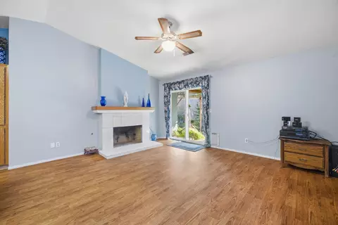 Living - 1515 E Castlecrest Ave, Visalia, CA 93292 photo 4 of 5