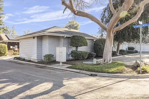Exterior - 1515 E Castlecrest Ave, Visalia, CA 93292 photo 4 of 13