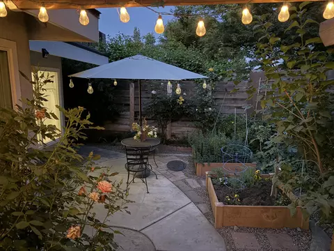 Exterior - 1515 E Castlecrest Ave, Visalia, CA 93292 photo 2 of 13