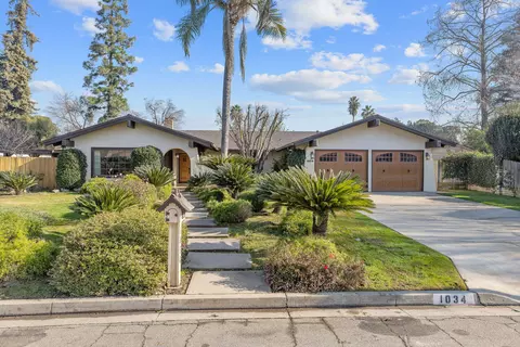 1034 N Manor Dr, Tulare, CA 93274
