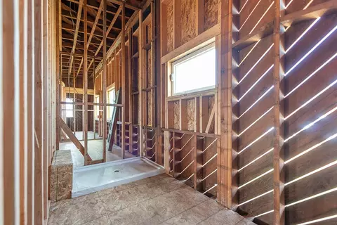 Bath - 2803 Sharon Blvd, Madera, CA 93638 photo 1 of 2