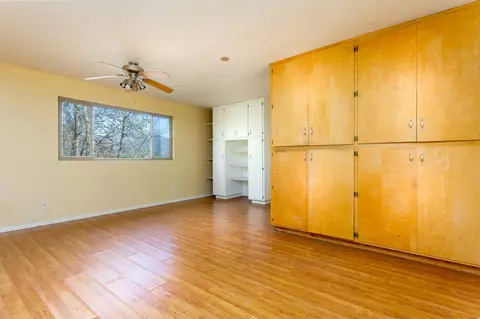 Bedroom - 40410 Cherokee Oaks Dr, Three Rivers, CA 93271 photo 5 of 5