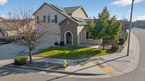 6259 W Prospect Ave, Visalia, CA 93291