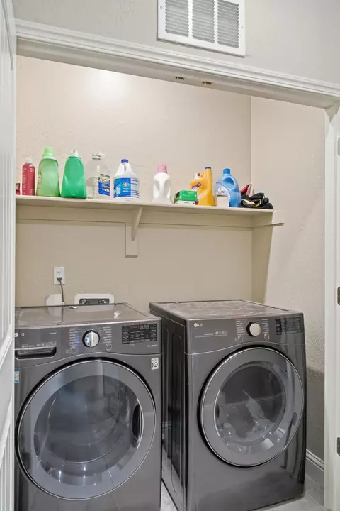 Other - 636 Castellina St, Lemoore, CA 93245 photo 2 of 7