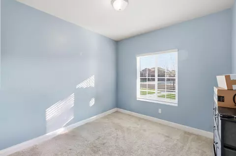 Bedroom - 636 Castellina St, Lemoore, CA 93245 photo 2 of 7