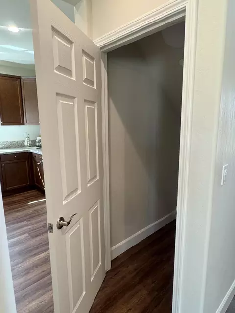 Other - 941 E Harter Dr, Visalia, CA 93292 photo 1 of 4