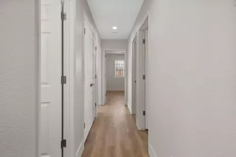 Entry Way - 1459 Chimney Way, Lemoore, CA 93245 photo 2 of 2